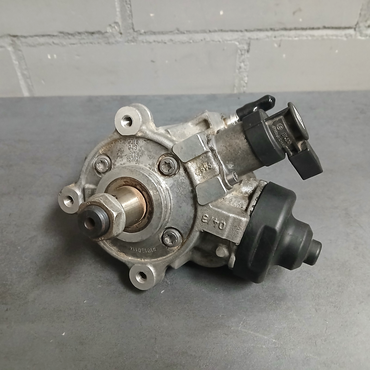 BOSCH Hochdruckpumpe | VW Golf 7 Skoda Superb Octavia | 04L130755D 0445010537