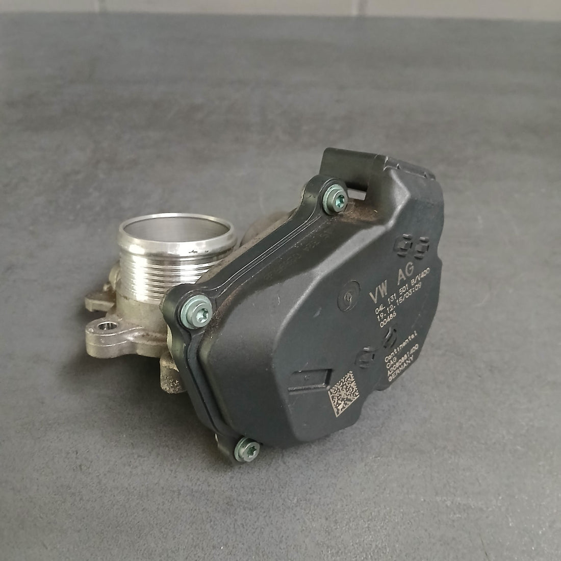 Original Audi A5 2.0 TDI CNH AGR-Ventil 04L131501B A2C80881400
