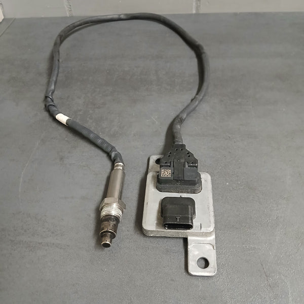 Original Audi A4 A5 A6 Q5 2.0 TDI CNH Oxygen sensor Control oxygen sensor 8K0907807J
