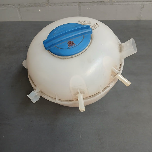 Original VW T5 Kühlwasserbehälter Behälter Ausgleichsbehälter 7H0121407C