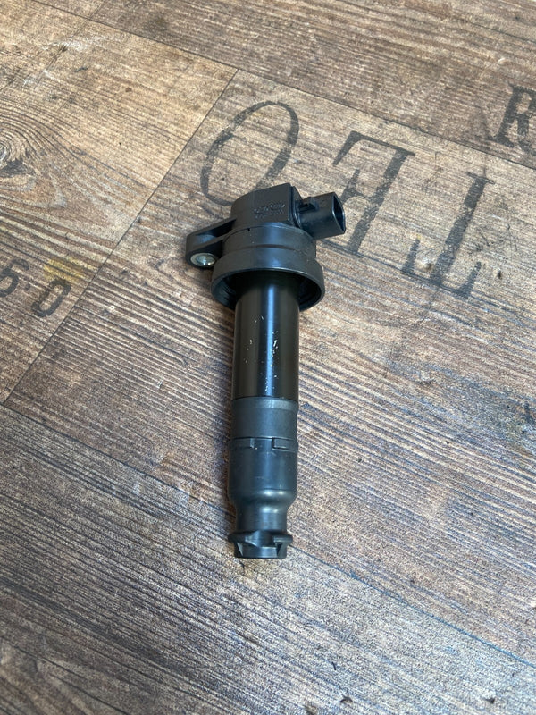 Original Hyundai Kia Venga 1.6 CVVT G4FC Zündspule 27301-2B000