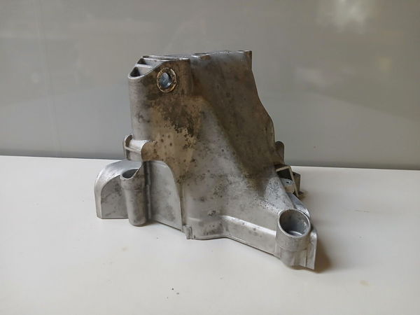 Original VW Audi Seat Skoda Motorhalter 04C199207AD