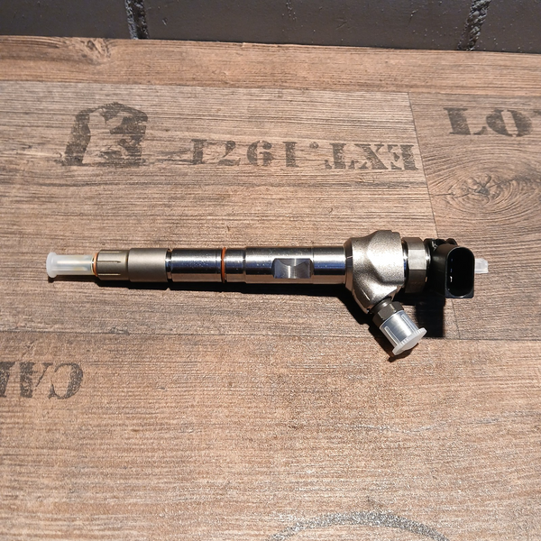 BOSCH injector Origineel VW T6 Crafter Skoda 2.0 03N130277N *NIEUW*