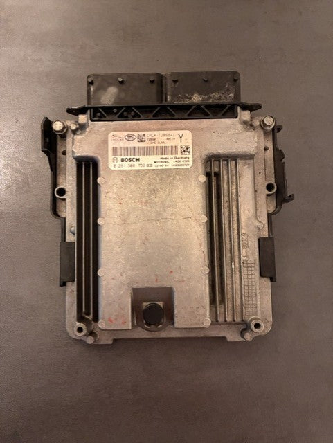 Motorcomputer voor Jaguar F-PACE Landrover Bosch 0261S08759 CPLA12B684