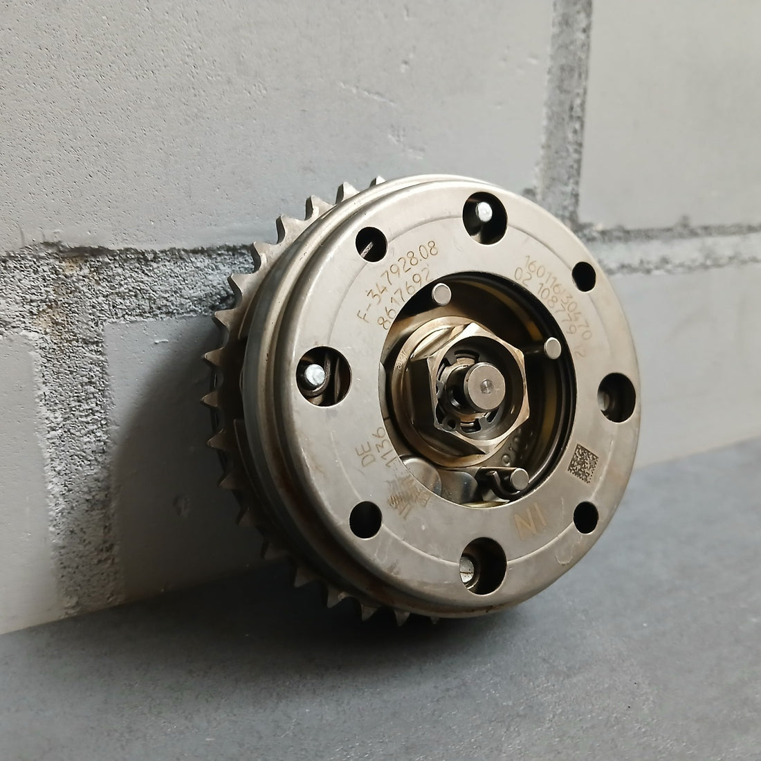 BMW F55 F56 F57 Nockenwellenversteller Kettenrad 8617692